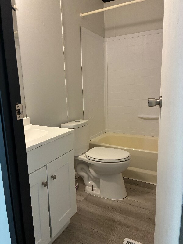 Building Photo - 212 Quail Ridge Dr