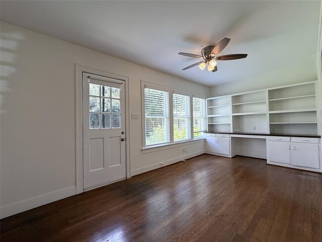 Building Photo - 2312 Quenby St