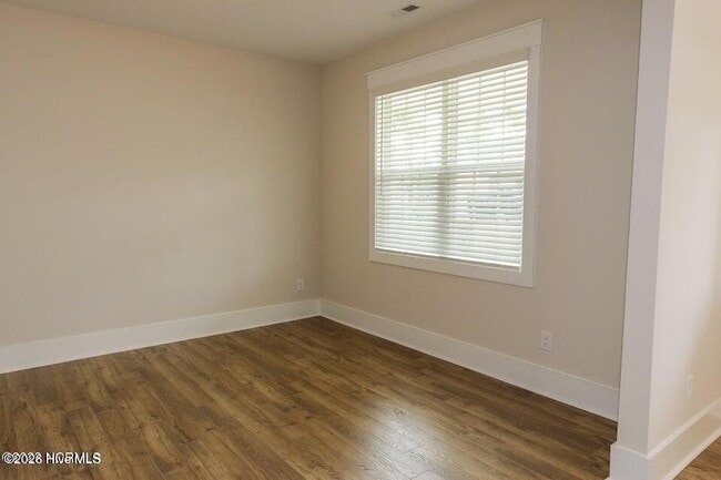 Building Photo - 311 Winesap Pl