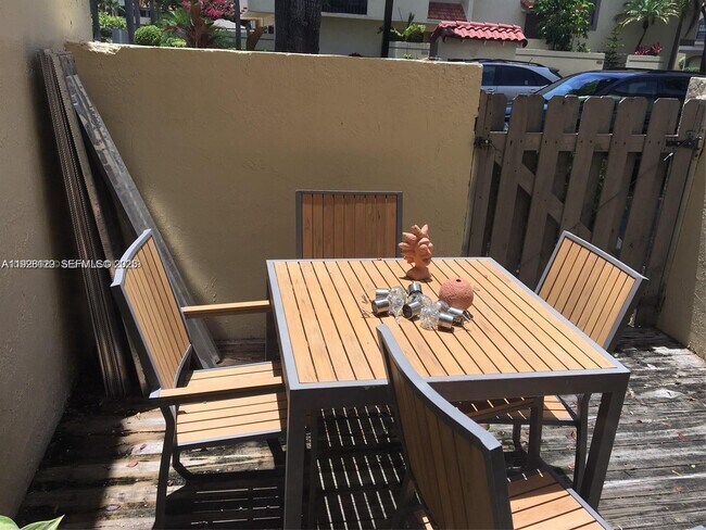 Building Photo - 3551 Magellan Cir