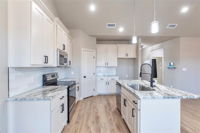 Building Photo - 109 Corbyn Cir