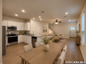 Building Photo - 2515 Lynwood Bnd