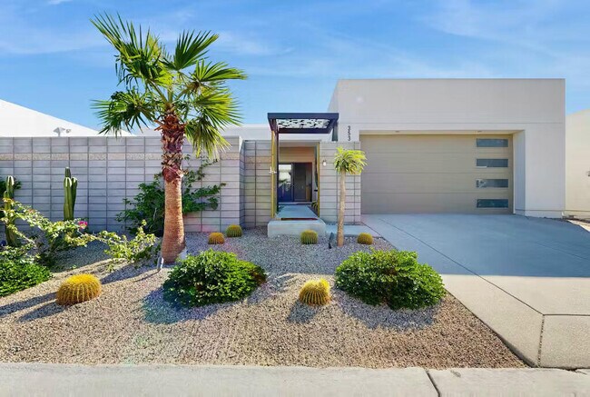 Building Photo - 3534 Ambassador Dr