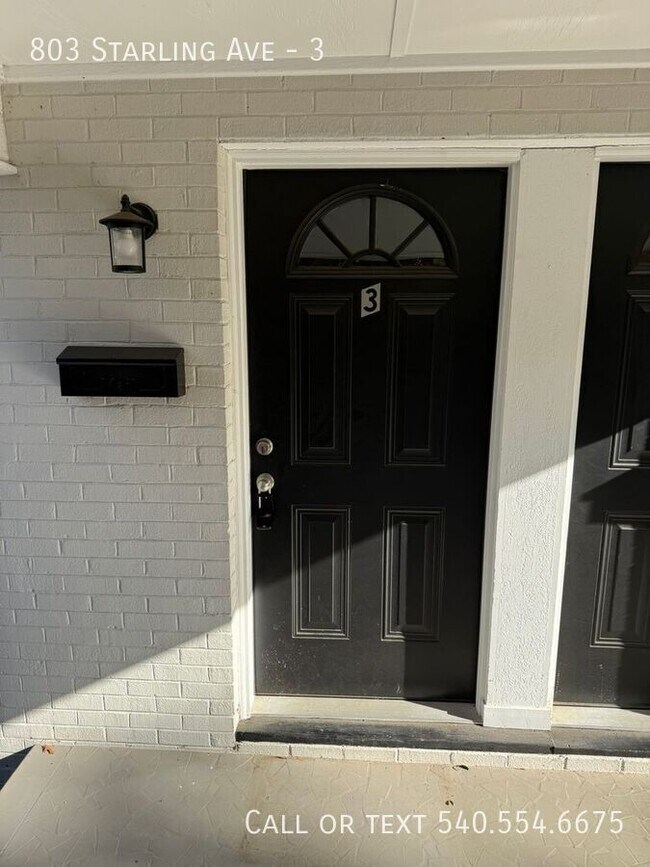 Primary Photo - 803 Starling Ave