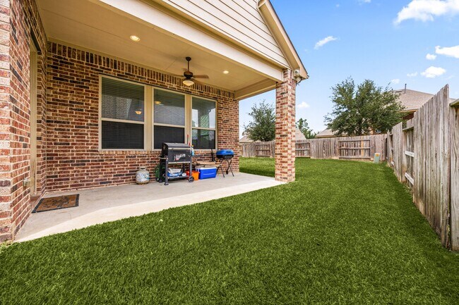 Building Photo - 9338 Taylor Cliff Ln