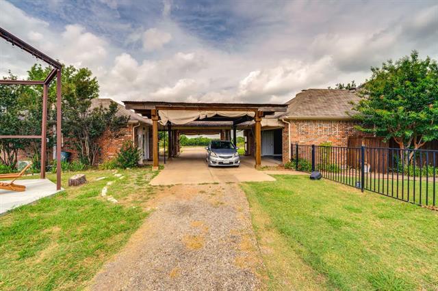 Building Photo - 2045 Weston Rd