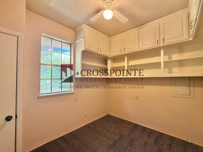 Building Photo - Wonderful updated home near UT Tyler, Available!