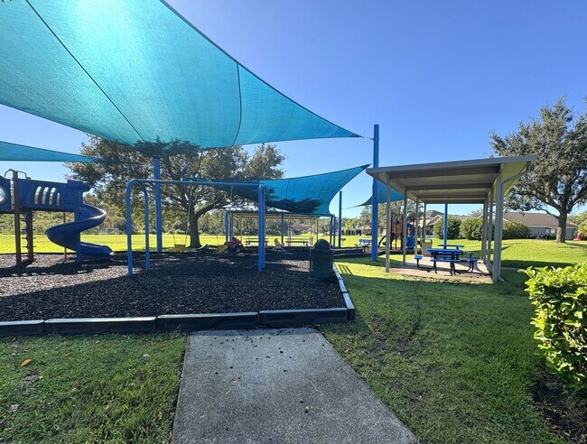 Building Photo - Available NOW!  Stunning 5-Bedroom Home in...