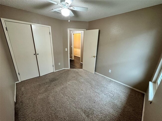 Building Photo - 2221 NE 8th St