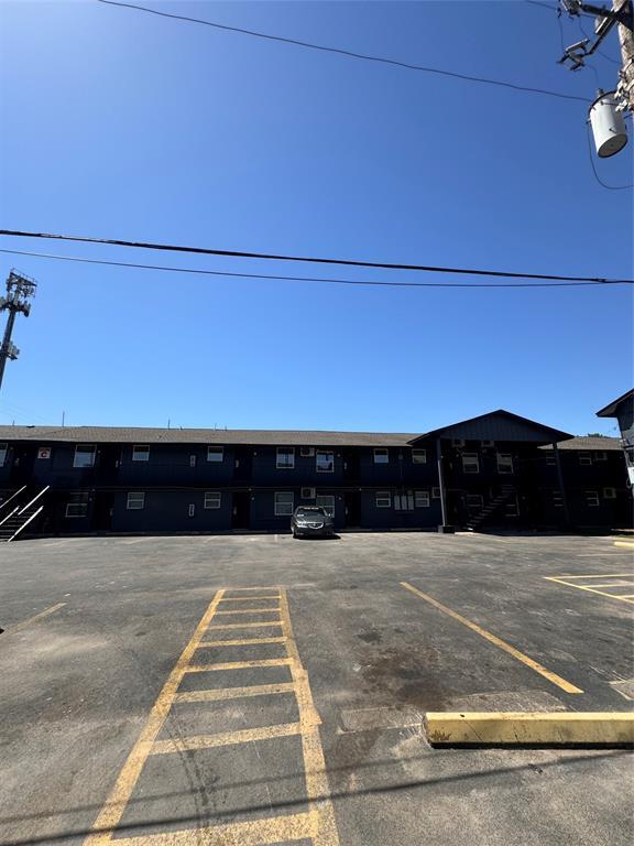 Building Photo - 13815 Duncum St