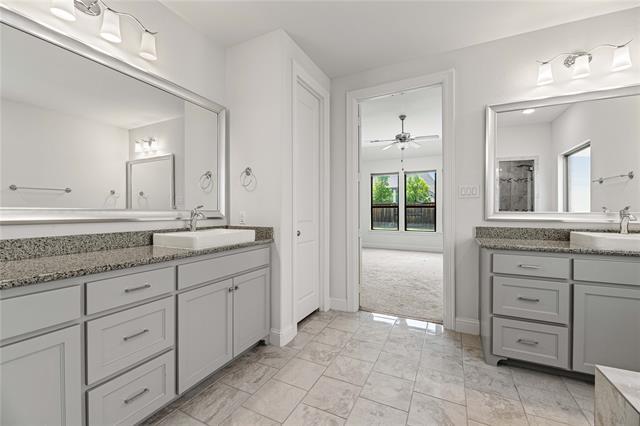 Building Photo - 880 Mountain Laurel Dr