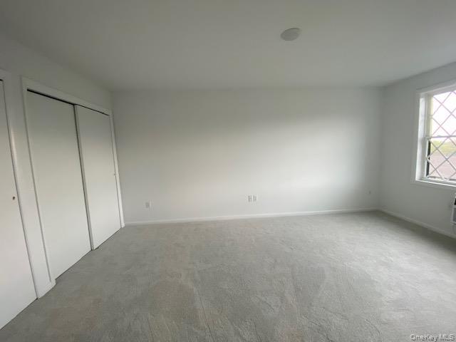 Building Photo - 493 Sierra Vista Ln