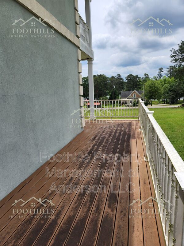 Building Photo - 128 Hudgins Lake Rd