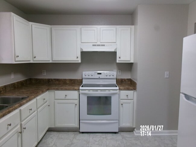 Building Photo - 3BR/1BA Single Family Home in Biloxi for $1,100 rent