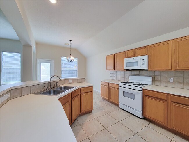 Building Photo - 8410 Major Blizzard Dr