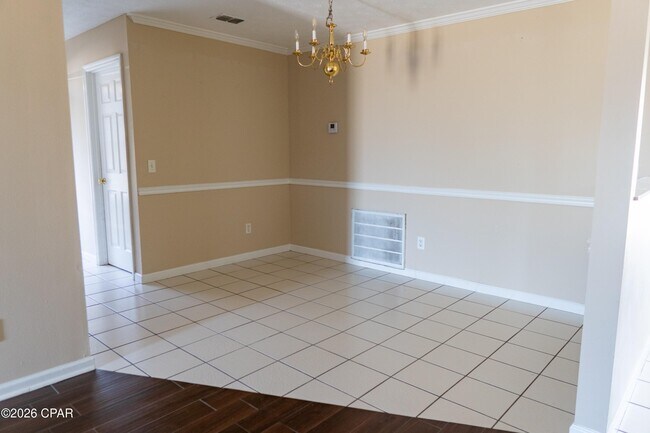 Building Photo - 166 Byrd Dr