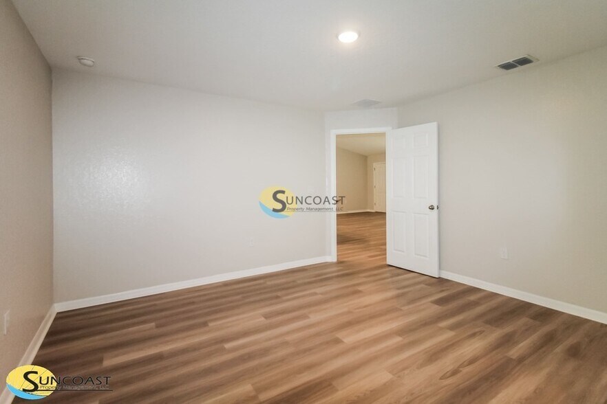 Building Photo - 2540 SW 156th Lane Rd