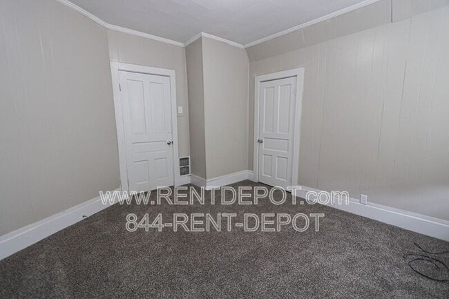 Building Photo - 755 Washington Ave