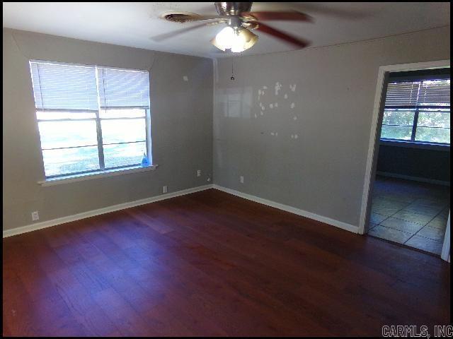 Building Photo - 5412 Young Rd