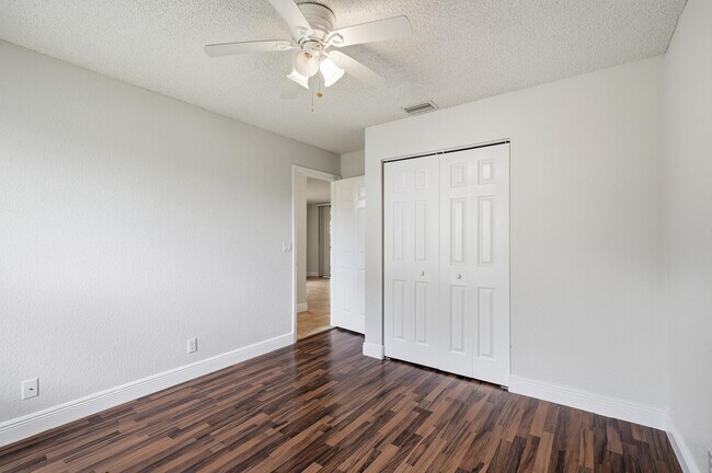 Building Photo - 2486 NW 49th Terrace