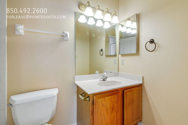 Building Photo - 200 Sandestin Ln