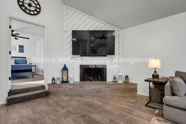 Building Photo - 7575 Tippin Ave