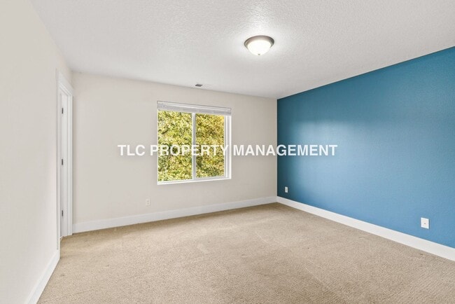 Building Photo - Gorgeous Home for Rent