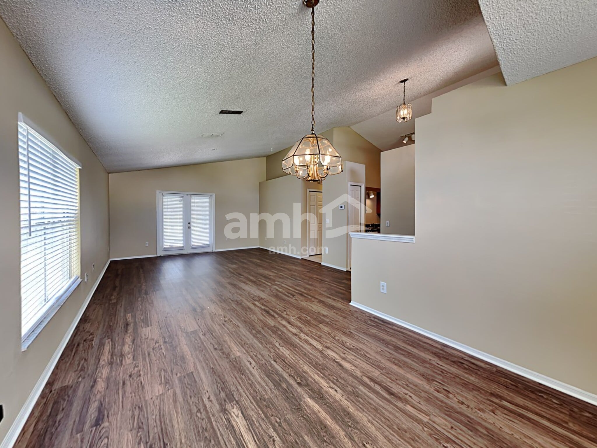 Building Photo - 893 Ferry Landing Ln