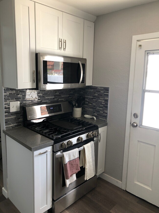 New appliances included. - 428 Hamilton St