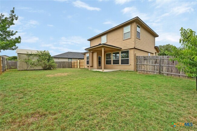 Building Photo - 110 Brazoria Trail