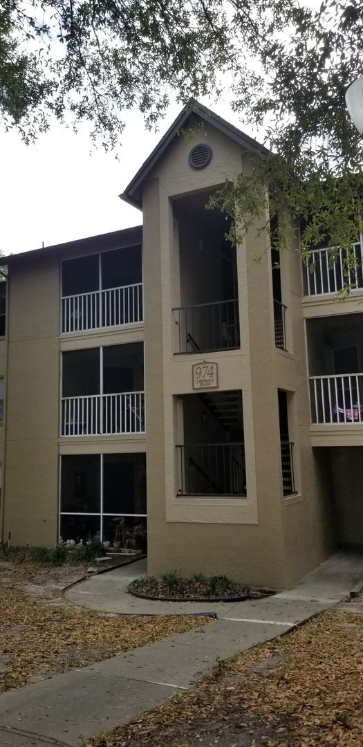 Building Photo - Landing - 974-303