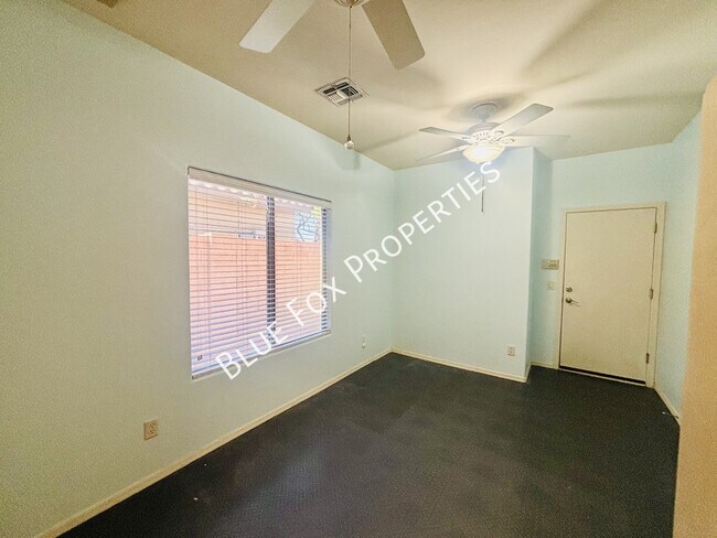 Building Photo - 11678 N Red Creek Pl