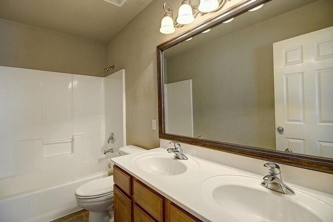 Building Photo - 7517 Vaquero Dr