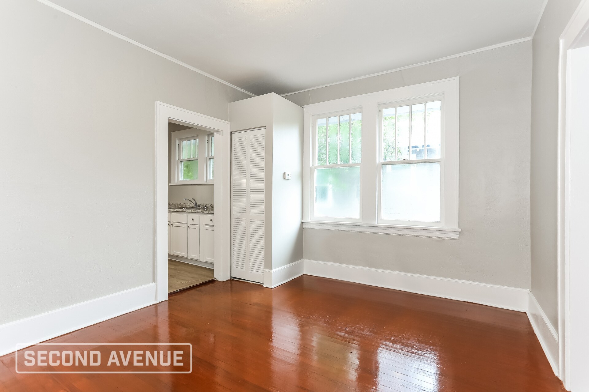 Building Photo - 6580 Sunset Dr