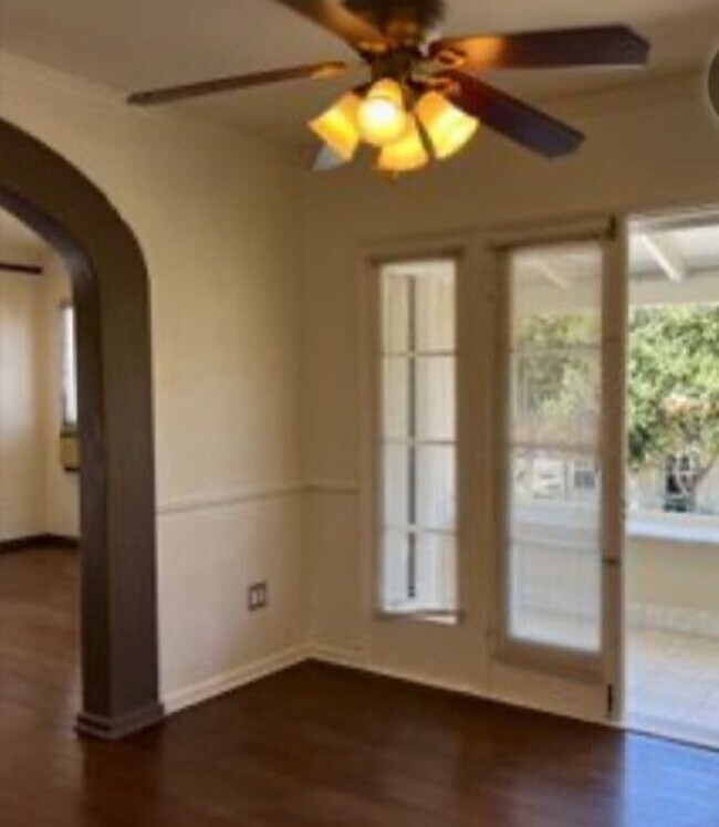 Building Photo - 1171 Huntington Dr