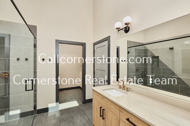Building Photo - 3135 Trenton Pk Grv