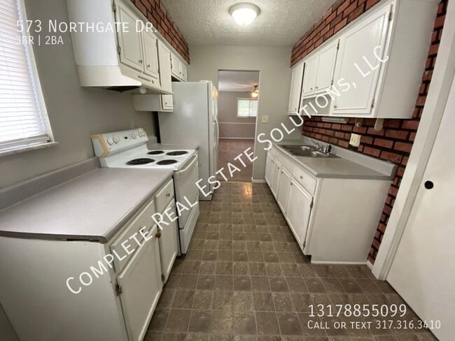 Building Photo - 573 Northgate Dr