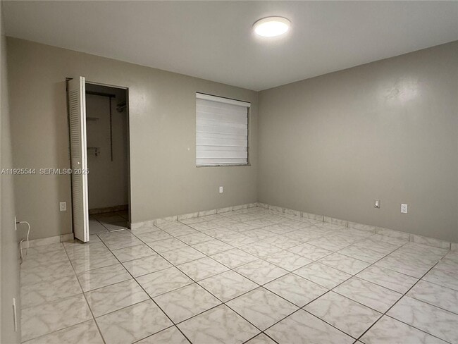 Building Photo - 8570 NW 3rd Ln