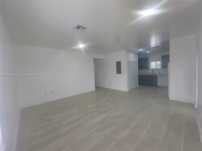 Building Photo - 21210 SW 119th Ave