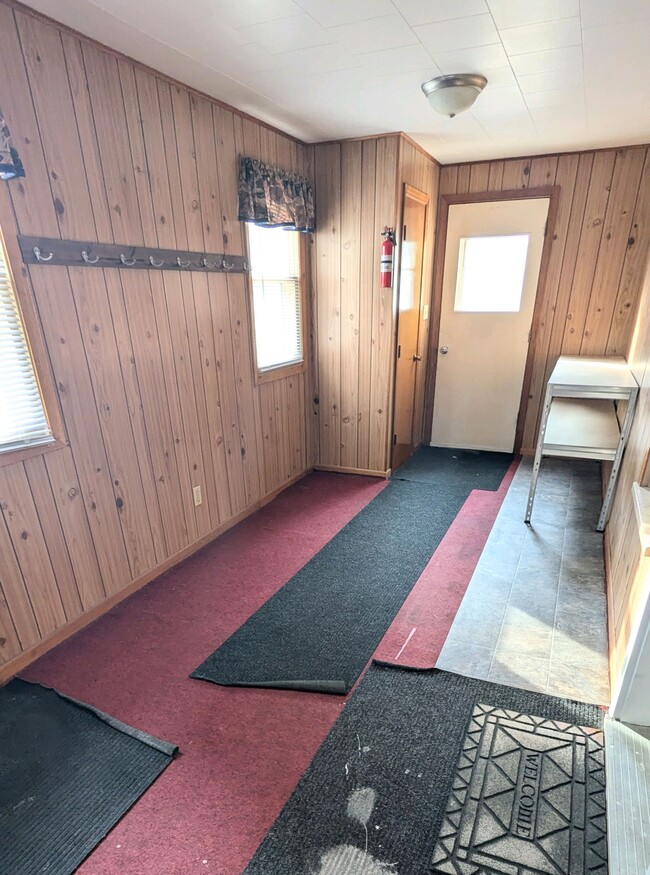 Rear Porch/Mud Room - 2737 4th St