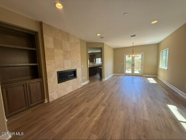 Building Photo - 7036 Baneberry Ave