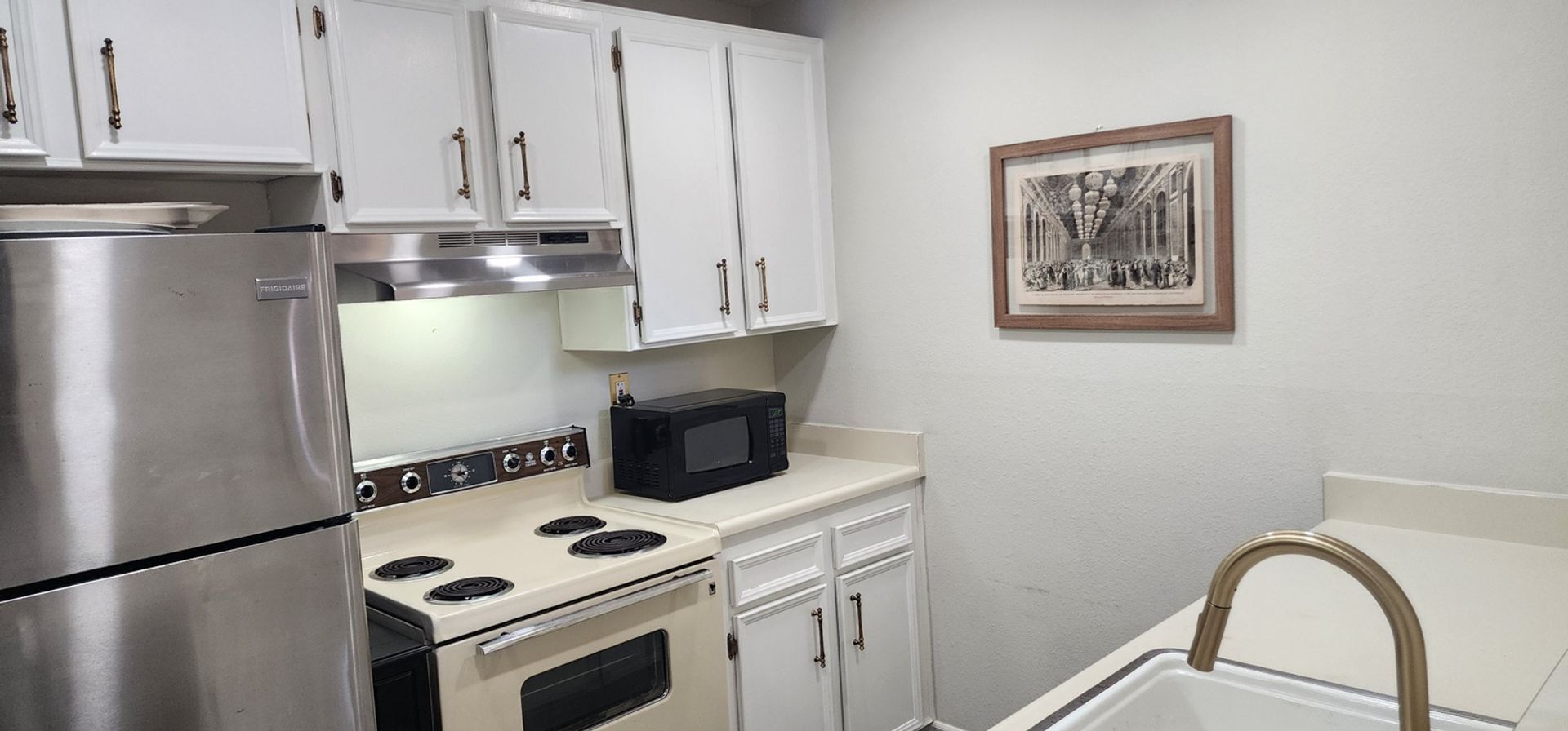 Building Photo - 2920 Briarwood Rd