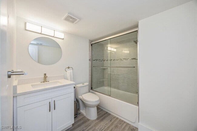 Building Photo - 1417 Chesapeake Ave