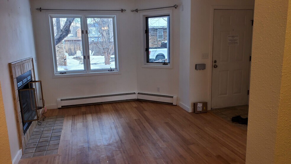 Half of lounge - window faces creek - 1633 18th St