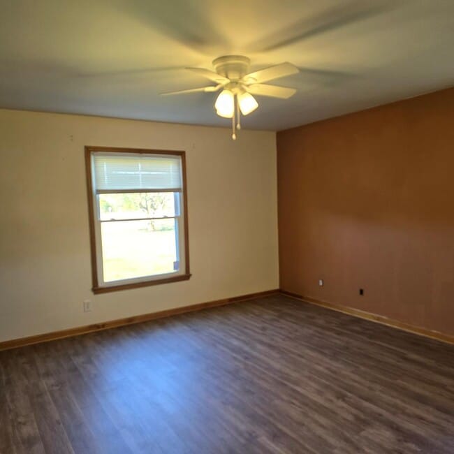 Building Photo - 29093 Arlington Rd