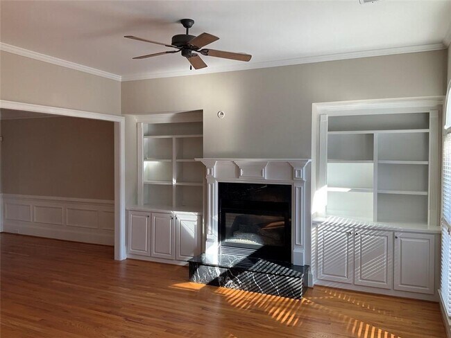 Building Photo - 6193 Spalding Dr