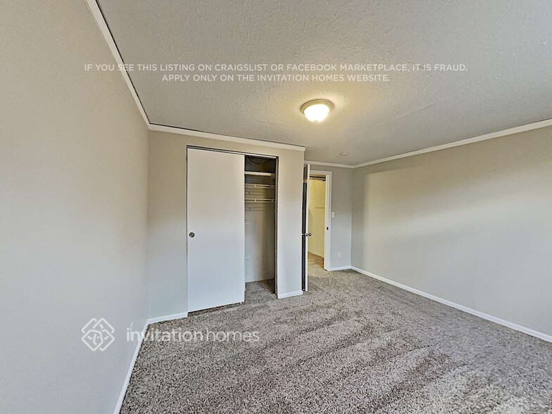 Building Photo - 18475 E Crestline Cir