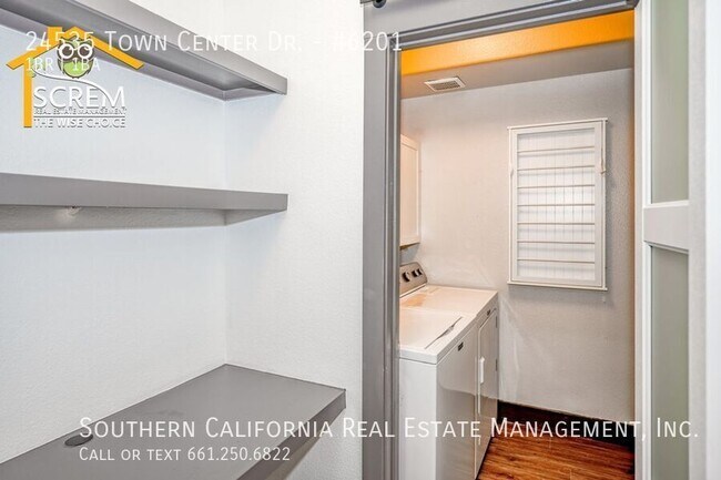 Building Photo - 24535 Town Center Dr