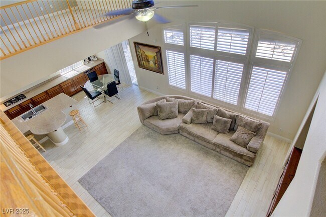 Building Photo - 8925 Monte Oro Dr