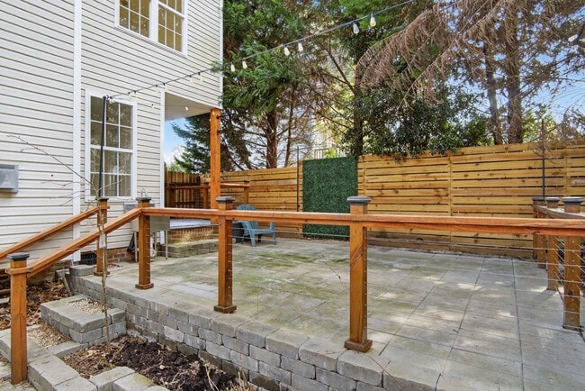 Building Photo - 4921 Windproof Way